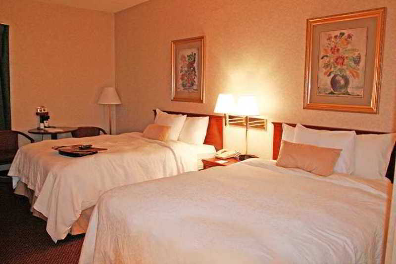 Hampton Inn Flemington Rom bilde